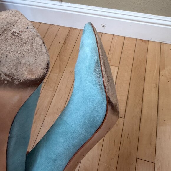 Ivanka Trump Robin's Egg Blue Suede Heels Shoes Pumps Size 9.5 - Picture 12 of 12